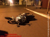 Maracaju: Condutor covarde invade contramão, colide frontalmente com motocicleta e foge do local