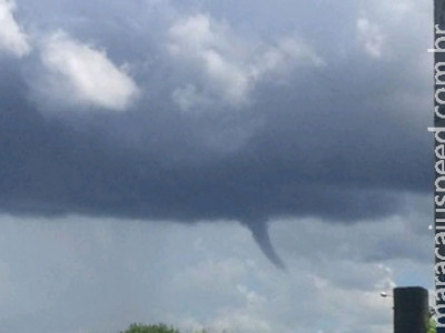 Fenômeno que pode iniciar tornado é registrado no Paraná