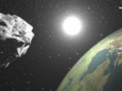 Asteroide gigante passará perto da Terra nesta noite