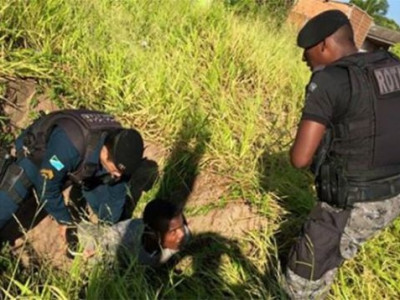 Ladrão é morto após invadir casa, fugir e atirar contra PM 