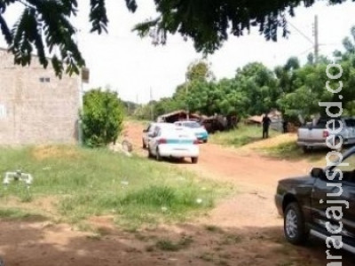 Pastor esfaqueia adolescente em briga por som alto