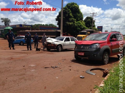 Maracaju: Colisão frontal entre dois veículos próximo ao Auto Posto Precinato