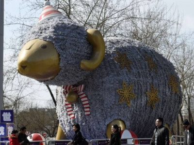 Enquanto Brasil comemora carnaval, China festeja Ano Novo