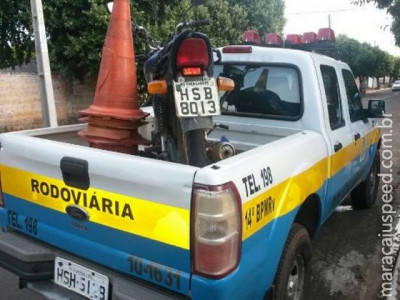 PRE encaminha motocicleta abandonada ao DP