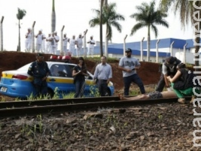 Jovem é encontrado morto com sinais de espancamento em linha de trem