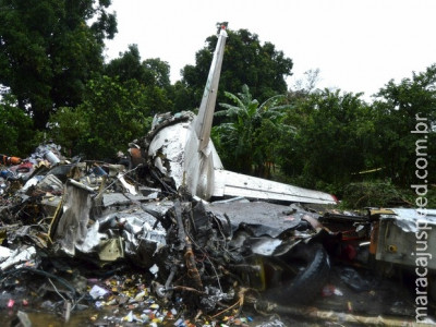 Avião de carga cai logo após a decolagem no Sudão do Sul