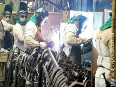 Produção industrial cresce 0,5% entre agosto e setembro