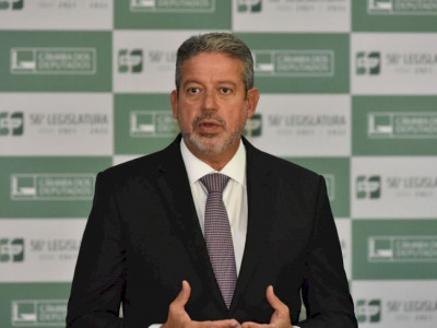 Presidente da Câmara diz que vitória de Lula não deve ser contestada