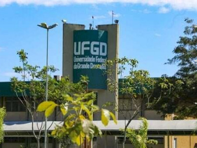 UFGD abre edital para contratar professores substitutos