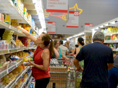 Inflação desacelera para todas as faixas de renda em agosto