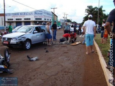 Colisão entre Moto e Carro na Perimetral Norte próximo a Auto Vidros