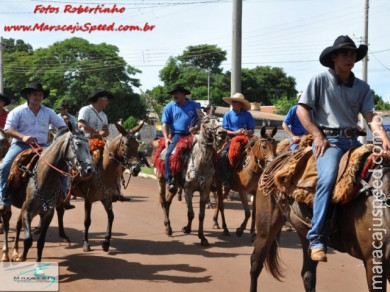 Marca Cabeça realiza cavalgada anunciando a 6ª Etapa do Rodeio Nacional Maracaju