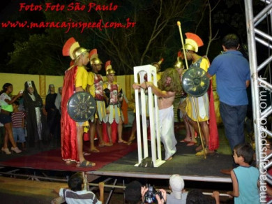 Igreja Católica - Incenação da Paixão de Cristo realizada no Parque Ecológico Vila Juquita