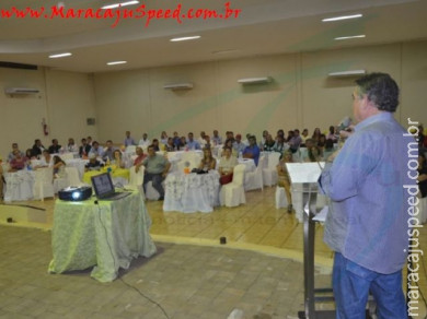 Alunos e professores de Maracaju premiados no “Programa Agrinho” recebem homenagens