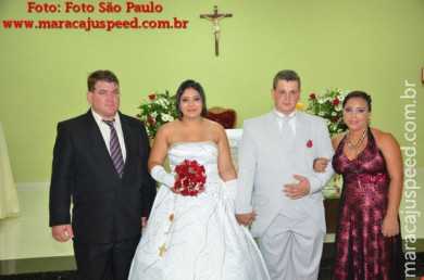 Casamento de Jefferson de Oliveira e Yana Oliveira Santos - Fucotri 11/04/15