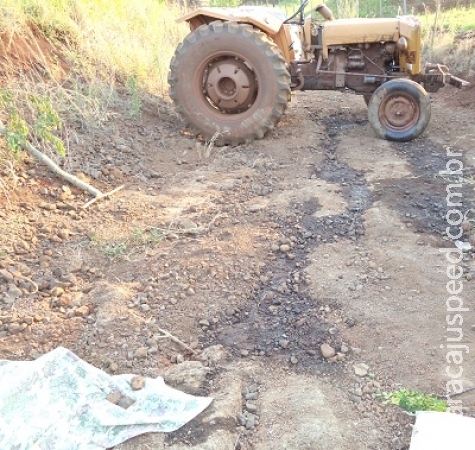 Agricultor morre ao ser atropelado pelo trator que dirigia