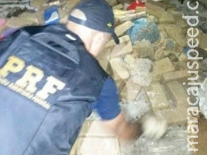 Duas pessoas são presas na maior apreensão de cocaína da PRF em 12 meses