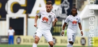 Sem dinheiro, Santos pode perder todos titulares do meio-campo para rivais