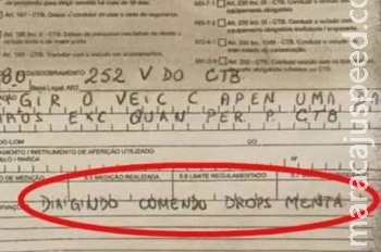 Motorista é multado  por chupar bala de menta enquanto dirigia