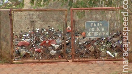 Garotos são apreendidos por furto de peças de motos em delegacia de MS