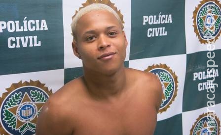 Homem tenta matar a ex, mas arma falha cinco vezes e mulher escapa