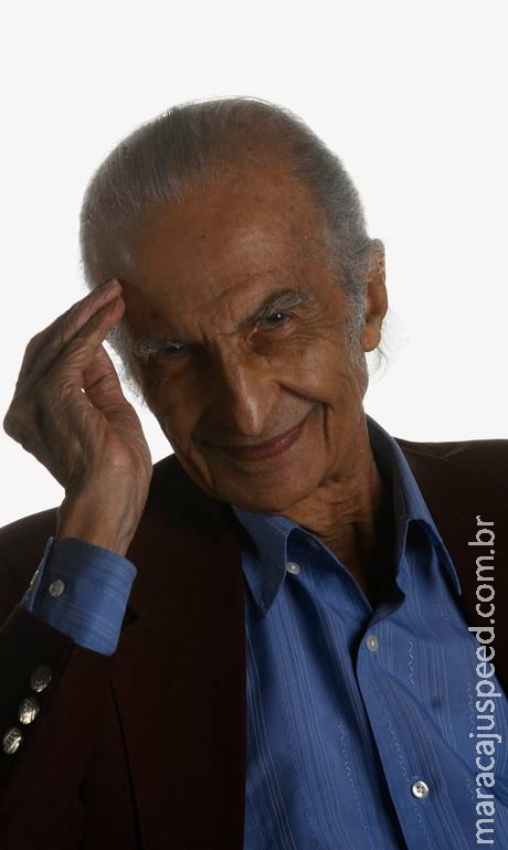 Morre o humorista Jorge Loredo, o Zé Bonitinho, aos 89 anos