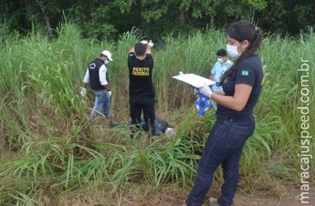 Corpo de técnica de enfermagem é encontrado em estado de decomposição 