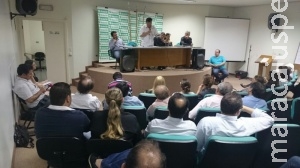 Médicos aceitam proposta e devem encerrar greve até sexta