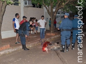 Homem atropela, mata motociclista e arrasta moto por 300 metros na fuga