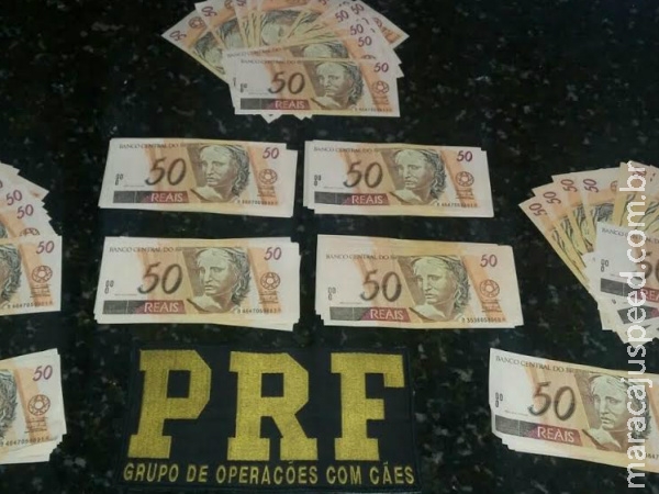 Passageiro é preso com quase R$ 9 mil em notas falsas