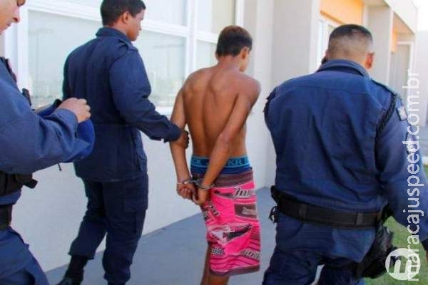 Adolescente de 15 anos invade casa e estupra mulher em Campo Grande