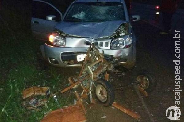 Motociclista morre atropelado em rodovia e condutor diz que não viu 