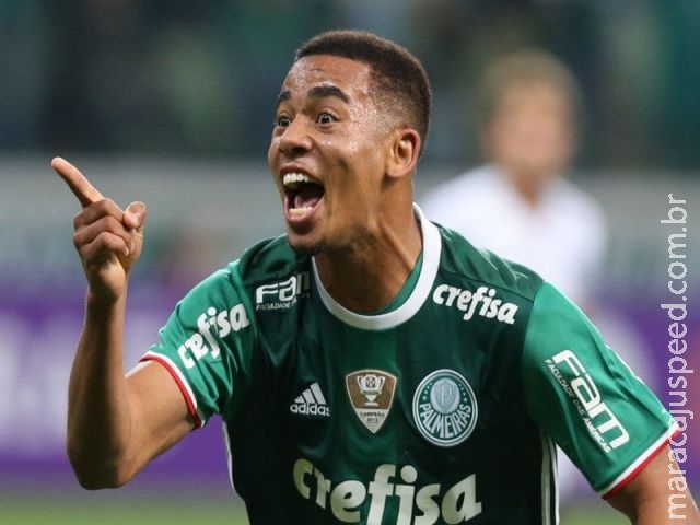 Palmeiras goleia Figueirense, mantém 100% de aproveitamento em casa e abre três pontos