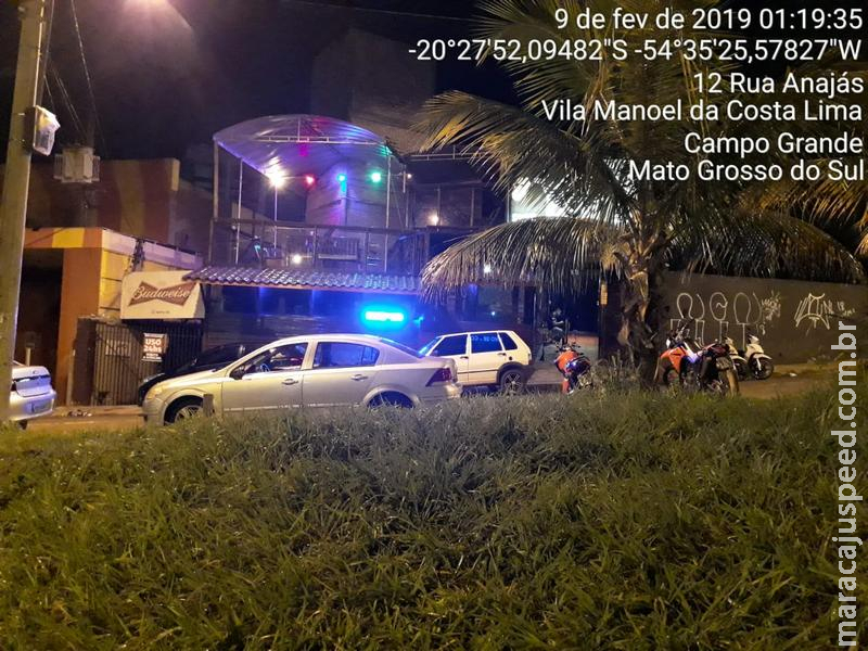 Polícia Militar e outros órgãos fecham bar, autuam proprietários em R$ 10 mil por poluição sonora e apreendem aparelhagens de som