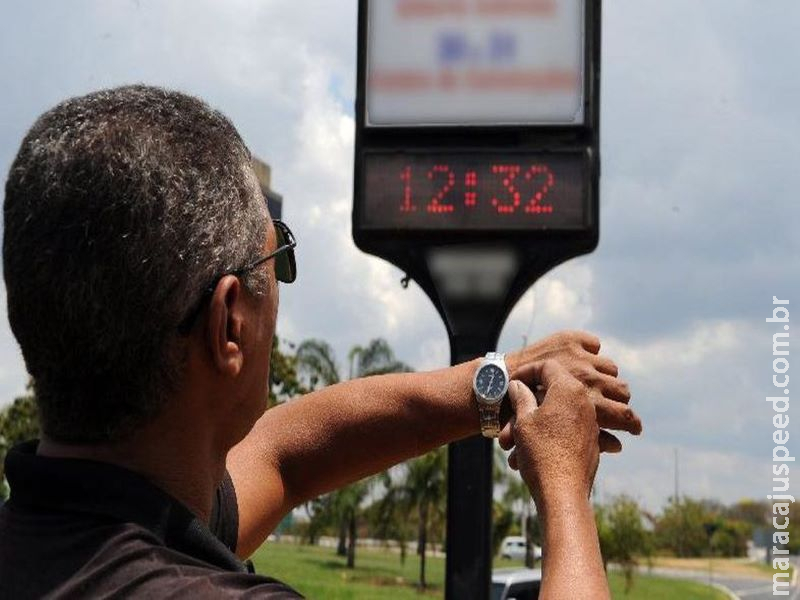 MME mantém recomendação de não se adotar horário de verão este ano