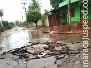 Em 48h, chove 25% do esperado para todo o verão e prefeitura faz rescaldo em bairros