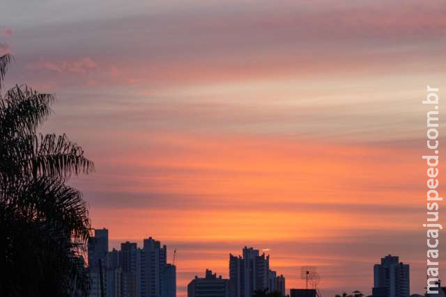  Céu nublado e tempo seco prevalecem nesta quinta-feira 