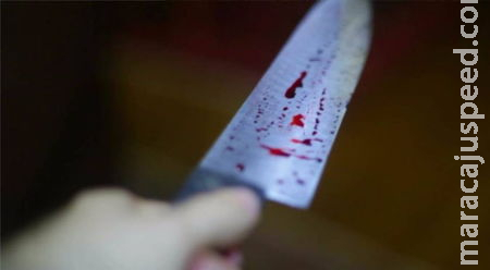  Em Sidrolândia, mulher para proteger filho desfere dois golpes de faca no marido 