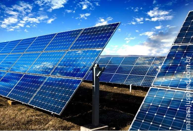 Governo inicia estudos para construir centrais de energia solar 