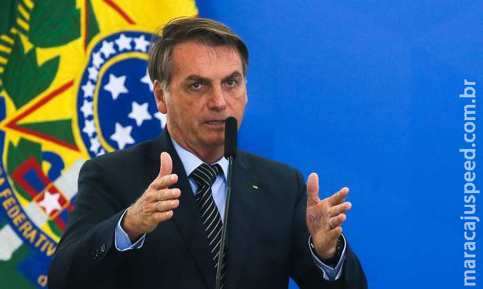  Bolsonaro promete isenção de motos em pedágios do Brasil 