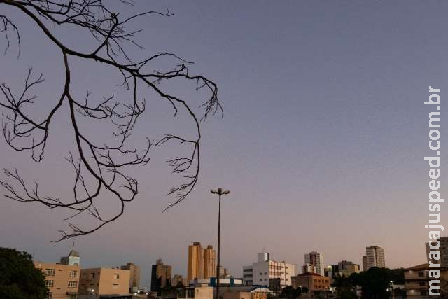  Céu claro e tempo firme predominam na 1ª segunda-feira de maio 