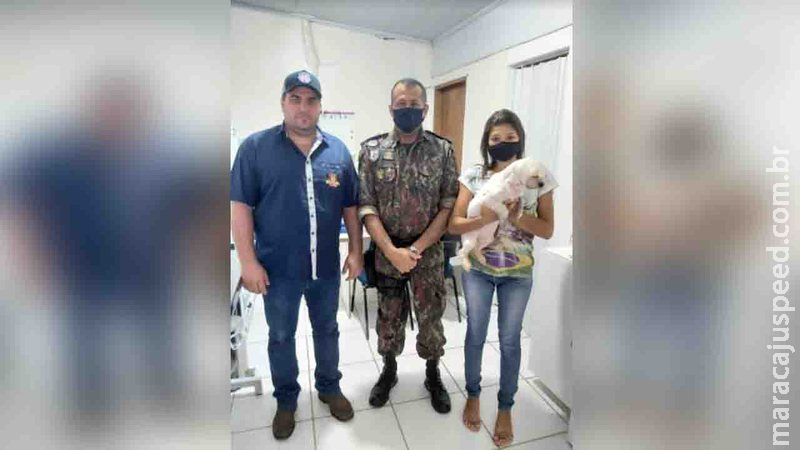 Mulher é multada em R$ 1 mil por deixar poodle 