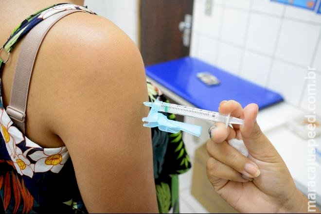 Possíveis reações a segunda dose da vacina contra Covid-19 são mais leves que as da primeira 