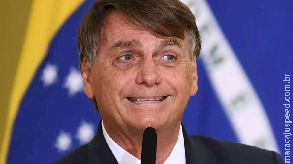 Aversão a Bolsonaro é dominante entre as mulheres pobres e ricas