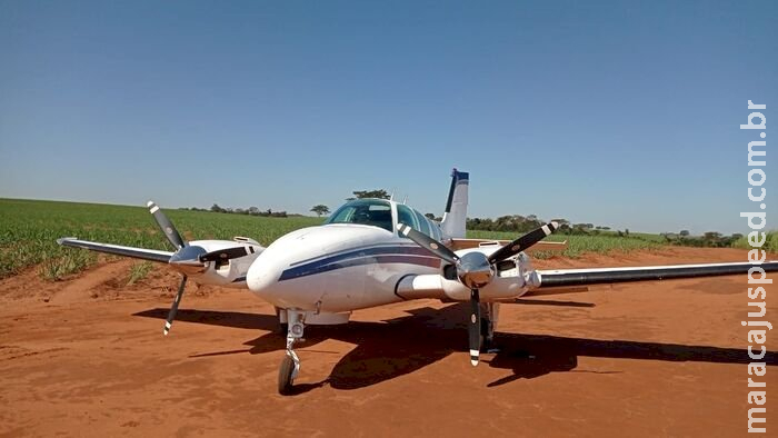 Avião interceptado pela FAB carregava 500 quilos de drogas