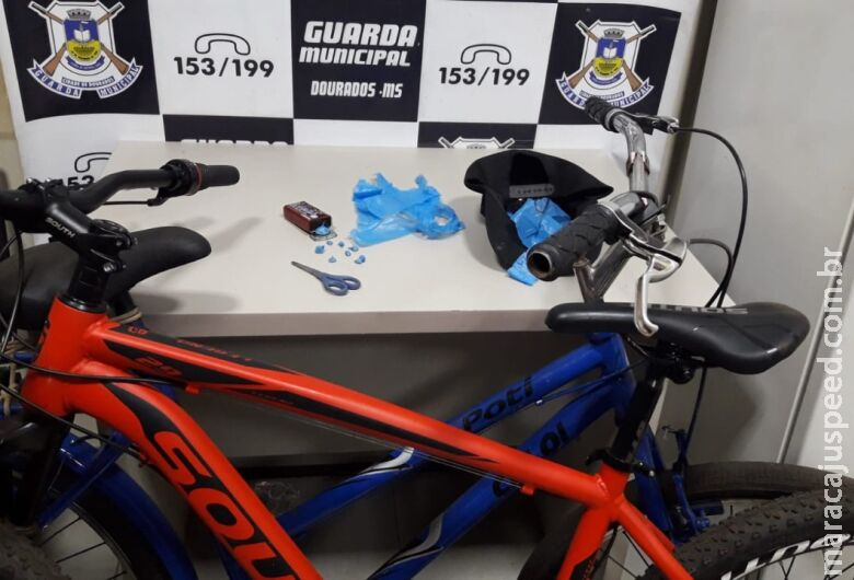 Bicicletas furtadas são recuperadas e usuário de drogas preso