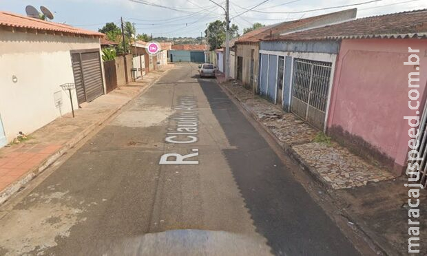 Cachorro avança e fura peito de mulher no Aero Rancho