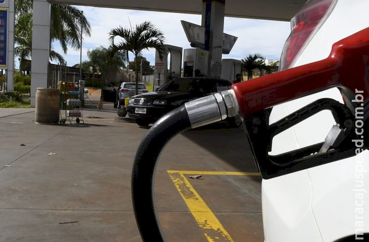 Consumidores devem começar a semana com uma boa notícia: Efeito queda do ICMS na gasolina 