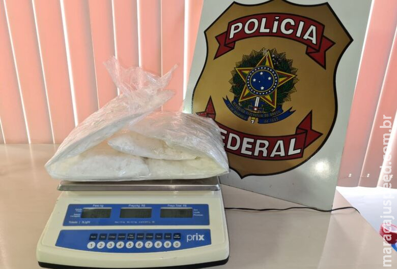 Polícia apreende cocaína e prende quatro bolivianos em ônibus clandestino no MS