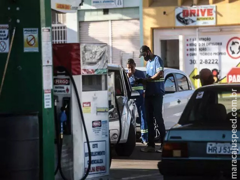 Depois de 4 meses em queda, preço da gasolina para de cair em MS.